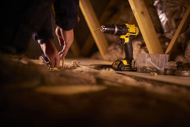 Best Residential Insulation in Struthers, OH